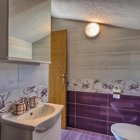 Holiday home In With Kitchen
